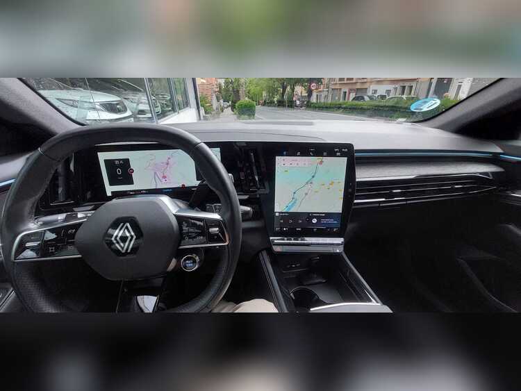 Renault Austral 160CV foto 6
